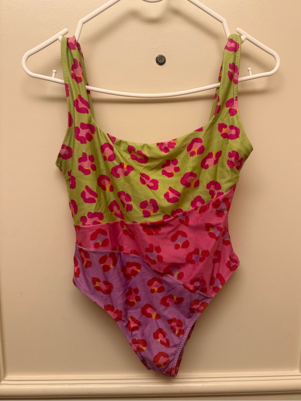 FARM Rio Colorful Leopard Print One-Piece Swimsuit - Picture 4 of 4
